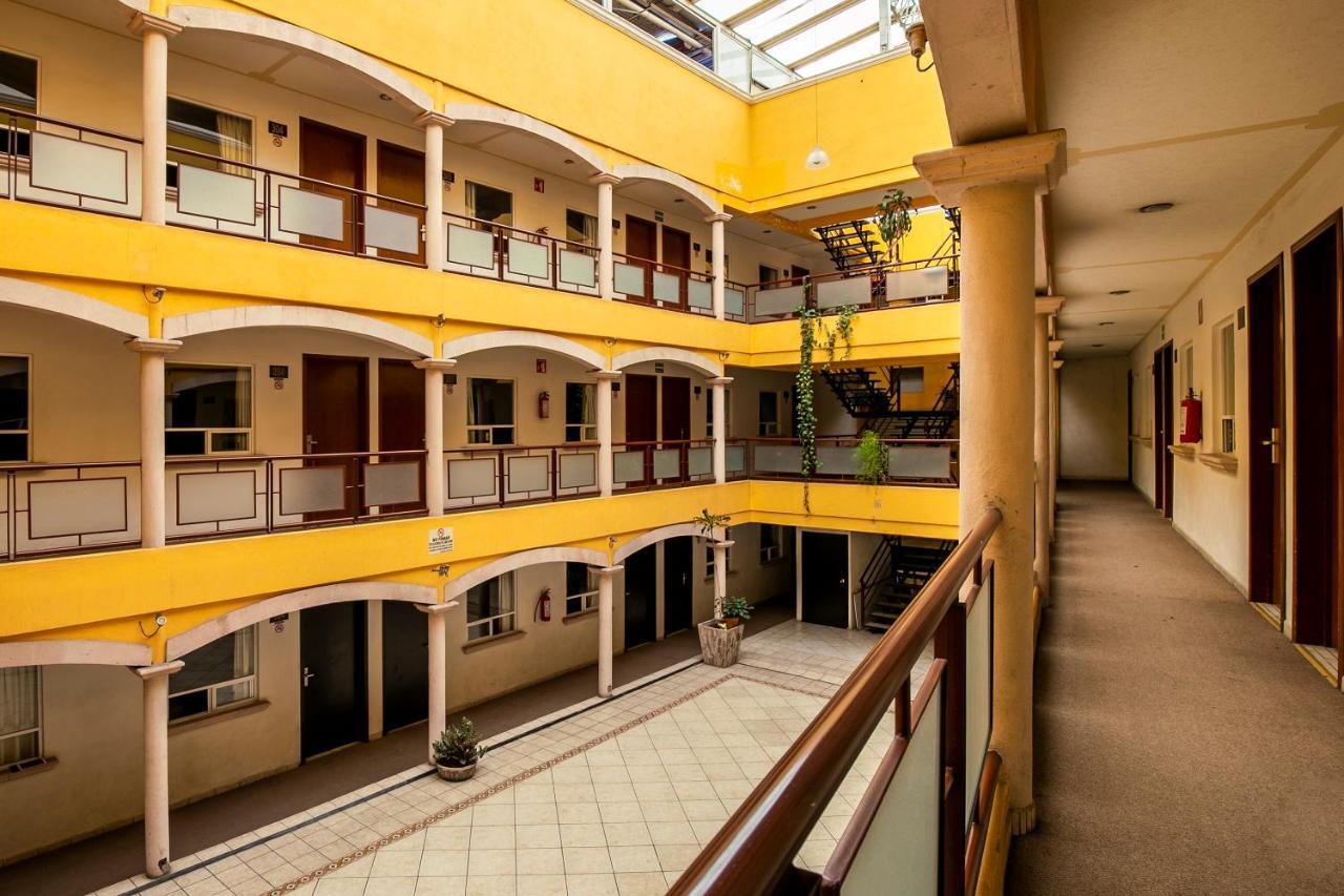 Capital O Hotel Victoria Morelia Exterior photo