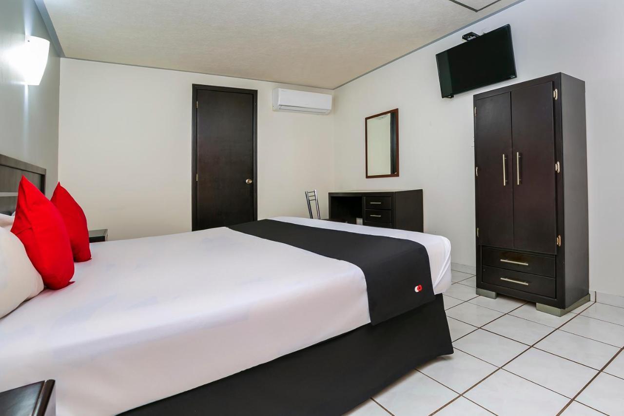 Capital O Hotel Victoria Morelia Exterior photo