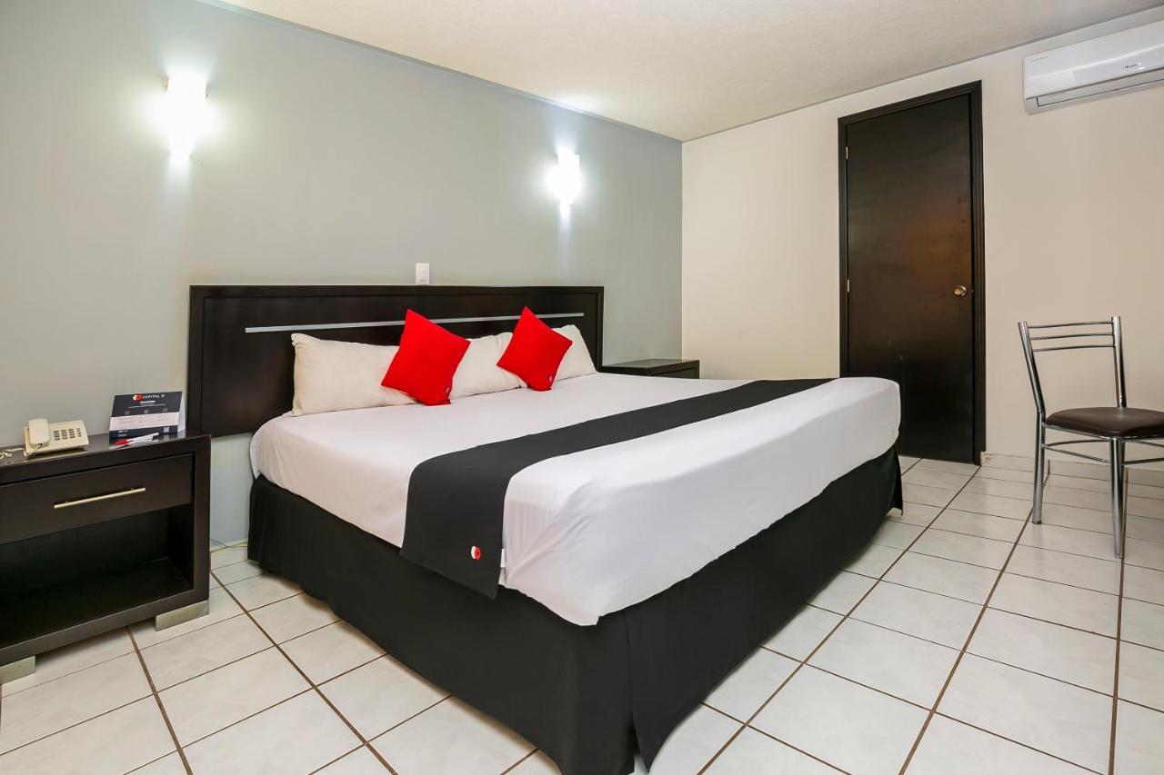 Capital O Hotel Victoria Morelia Exterior photo