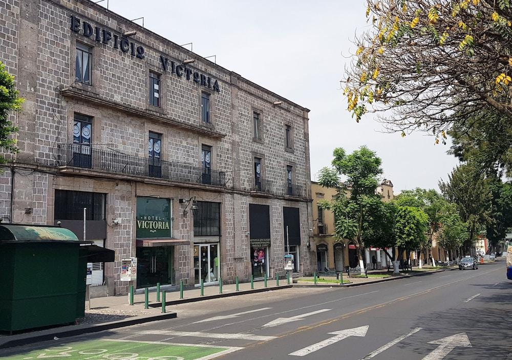 Capital O Hotel Victoria Morelia Exterior photo